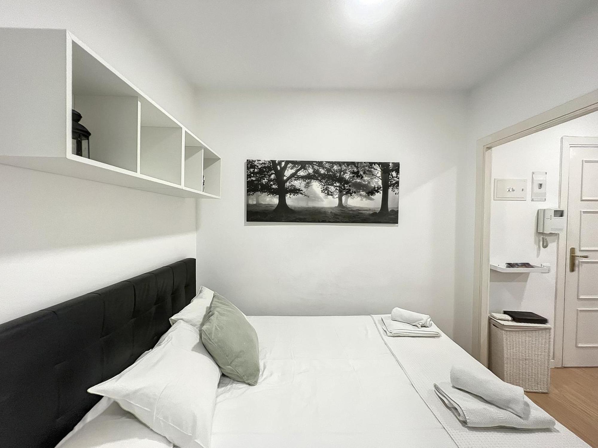Urbantec Realty - Palacio Real - Opera Madrid Esterno foto
